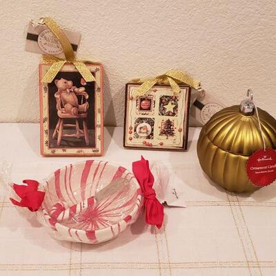 Lot 819: New Holiday Candle, Peppermint Bowl/Spreader and (2) Holiday Decorative Pictures
