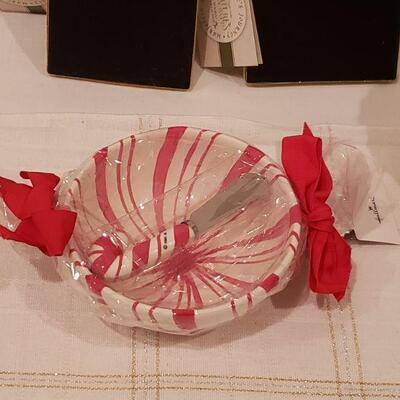 Lot 819: New Holiday Candle, Peppermint Bowl/Spreader and (2) Holiday Decorative Pictures