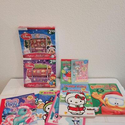 Lot 828: Large Assortment of NEW Children's Coloring and Activity Booms
