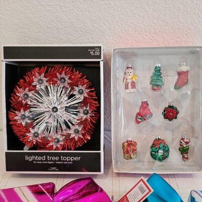 Lot 834: Assorted Christmas Ornaments feat. LARGE candy