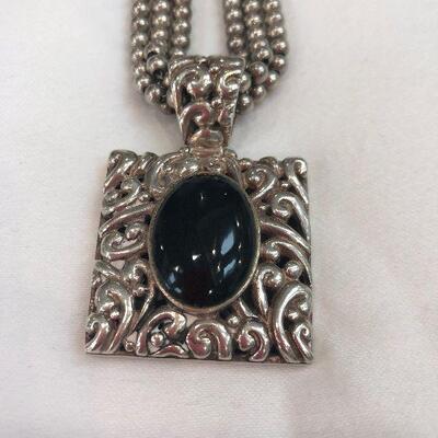 Lot 104 - Sterling Silver Necklace & Black Onyx Pendant - Stamped 925