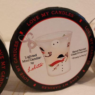 Lot 855: Assorted Christmas Candles and Set of Coaster NEW