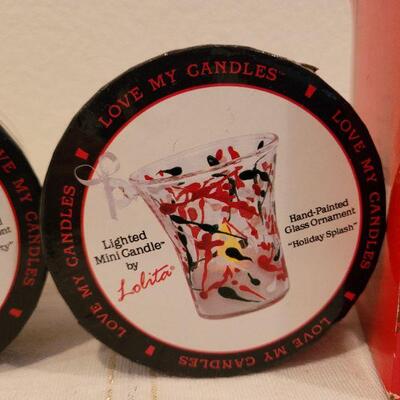 Lot 855: Assorted Christmas Candles and Set of Coaster NEW