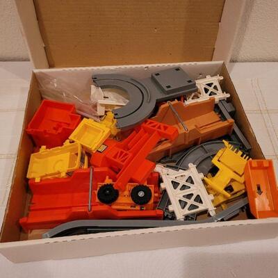 Lot 873: Vintage BIG LOADER Construction Set