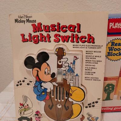 Lot 874: Vintage Toys Lot feat. BLOCK BUILDERS
