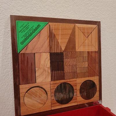 Lot 876: Vintage Little Wagon + NEW Geometric Puzzle 