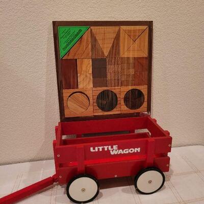 Lot 876: Vintage Little Wagon + NEW Geometric Puzzle 