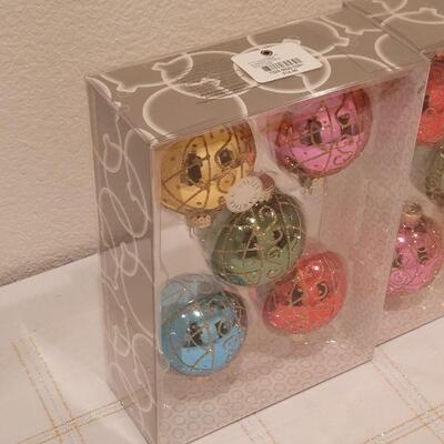 Lot 879: Assorted MARTHA STEWART Christmas Ornaments