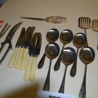 LOT 355 KNIVES AND SPOONS
