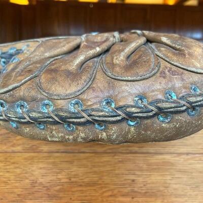 Early 1900's Leather Catcher's Mitt