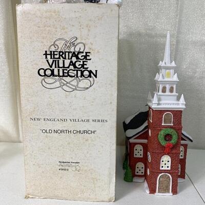 Lot# 242 s 1988 Heritage Village Department 56 North Church 
