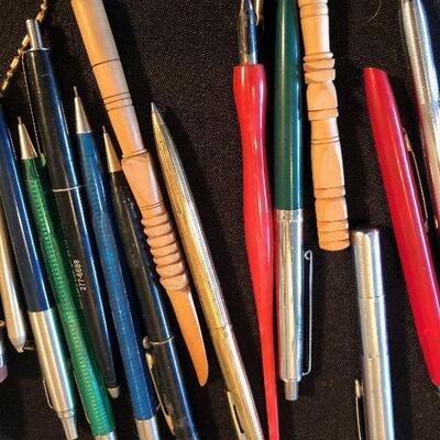 #745 Vintage Pens and Pencils Lot 