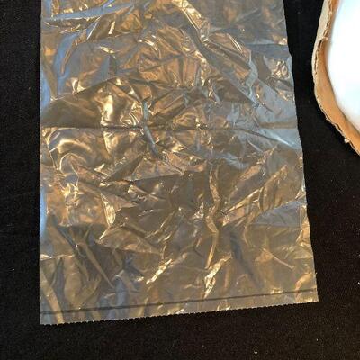 #828 Roll of plastic bags 8 x 10 