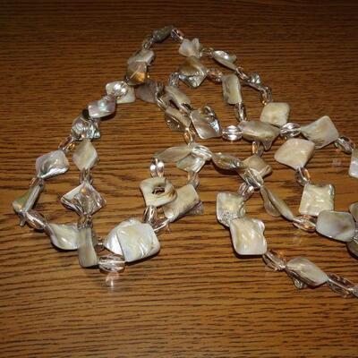 Lot #0080 Seashell & Crystal Necklace 