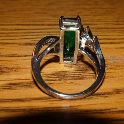 Lot #0086 Emerald Green Color Silver Tone Ring - Size 7