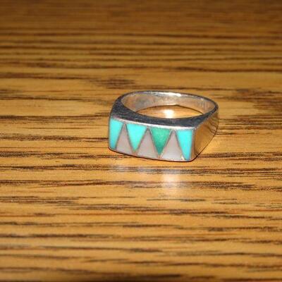 Lot #0097 - Sterling Silver & Turquoise Ring Size 4