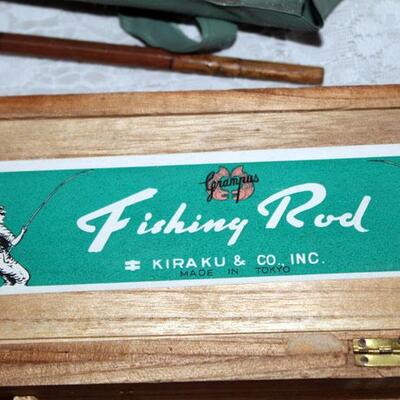 Kiraku 4 piece split bamboo Japanese import fly rod, original box (#144)