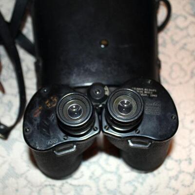 Bausch and Lomb US Navy Mark 28, model O, 1943 dated binoculars (#159)