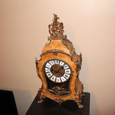 Contemporary German mantle clock, 23" (#184)