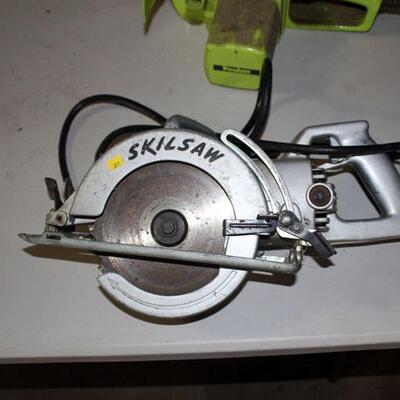 Vintage Skilsaw model 77 wormdrive corded saw (#261)