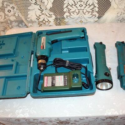 Makita 30th Anniversary cordless drill, with flashlight and angle grinder (#272)