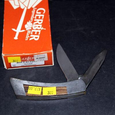 Gerber Bolt Action Hunter pocket knife, new in box (#322)