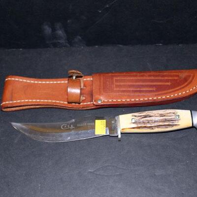 Case 523-5 Fixed blade stag handle hunting knife (#326)