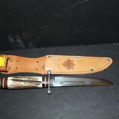 Puma fixed blade knife, as new (#332) 