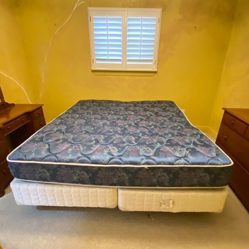 King Mattress & Box Springs