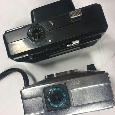 #35 Vintage 136 XF Camera