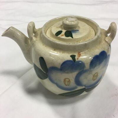 #59 Vintage Tea Pot