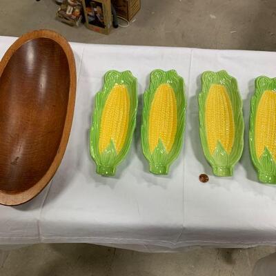 #143 Corn Plates & Wooden Bowl