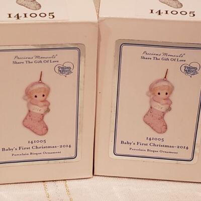 Lot 933: NEW/Old Stock Precious Moments Lot