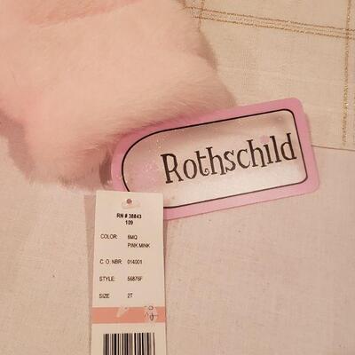 Lot 951: NEW Pink 2T Coat