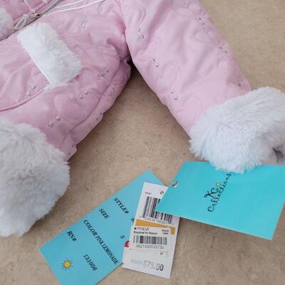 Lot 958: NEW Size 3 Girls Coat