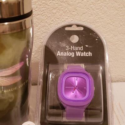 Lot 964: NEW Gift Lot