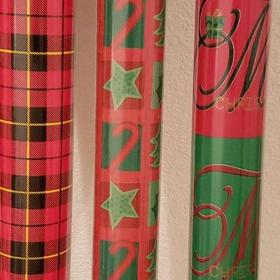 Lot 969: NEW (5) Rolls of Wrapping Paper (reds, greens and gold) and Stickers 