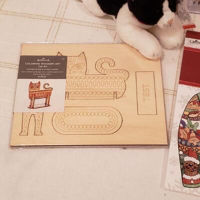 Lot 974: NEW Cat Enthusiast Gift Lot