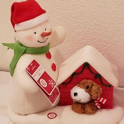 Lot 976: NEW Dog Lovers Gift Lot