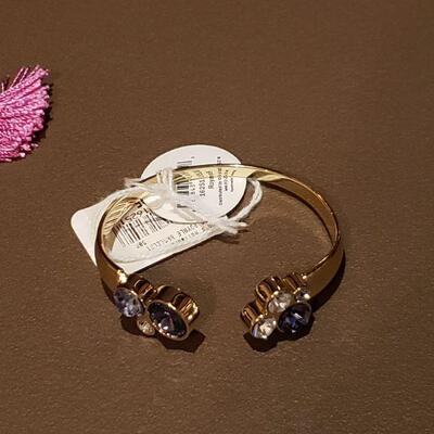 Lot 981: NEW H2 Swarovski Elements Cuff Bracelet (Purple Crystals)