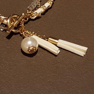 Lot 983: NEW Real Pearl Necklace and White Tassel Bracelet 