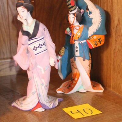 Lot 40 Collectible Ceramic Japanese Dolls/Figurines