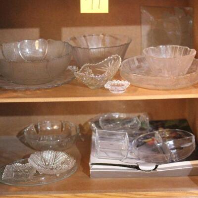 Lot 41 Vintage Clear Glass Serving Dishes, Bowls & Platters
