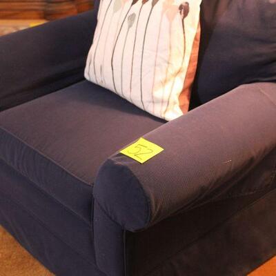 Lot 52 Ethan Allen Navy Blue Chair 2'10"x3'4" #1