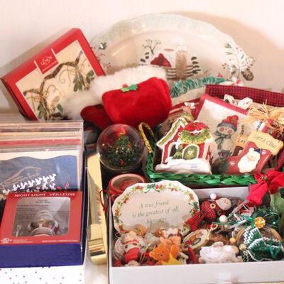 Lot 66 Christmas DÃ©cor, Ornaments, Towels, New Cards & More