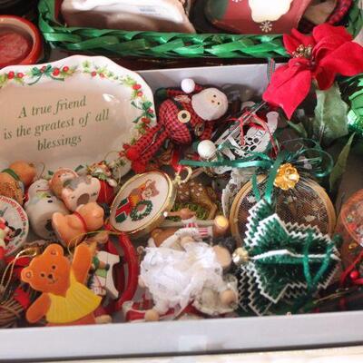 Lot 66 Christmas DÃ©cor, Ornaments, Towels, New Cards & More