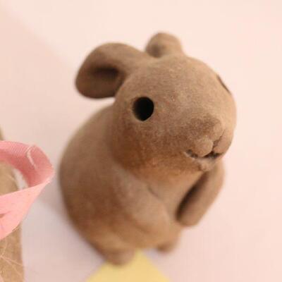 Lot 70 Margaret Hudson Bunnies L-5" S-3"