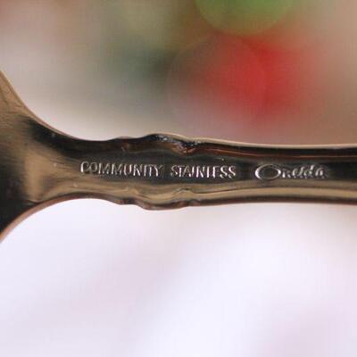 Lot 74 Community Stainless Oneida Flatware in Case 59pcs
