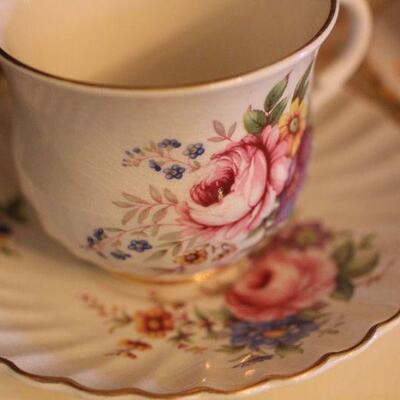 Lot 90 Tea Cups (Old Foley & Regal Heritage) Plater & Bowl