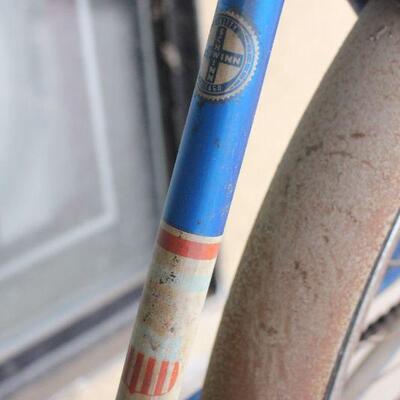 Lot 119 Vintage Schwinn Bike